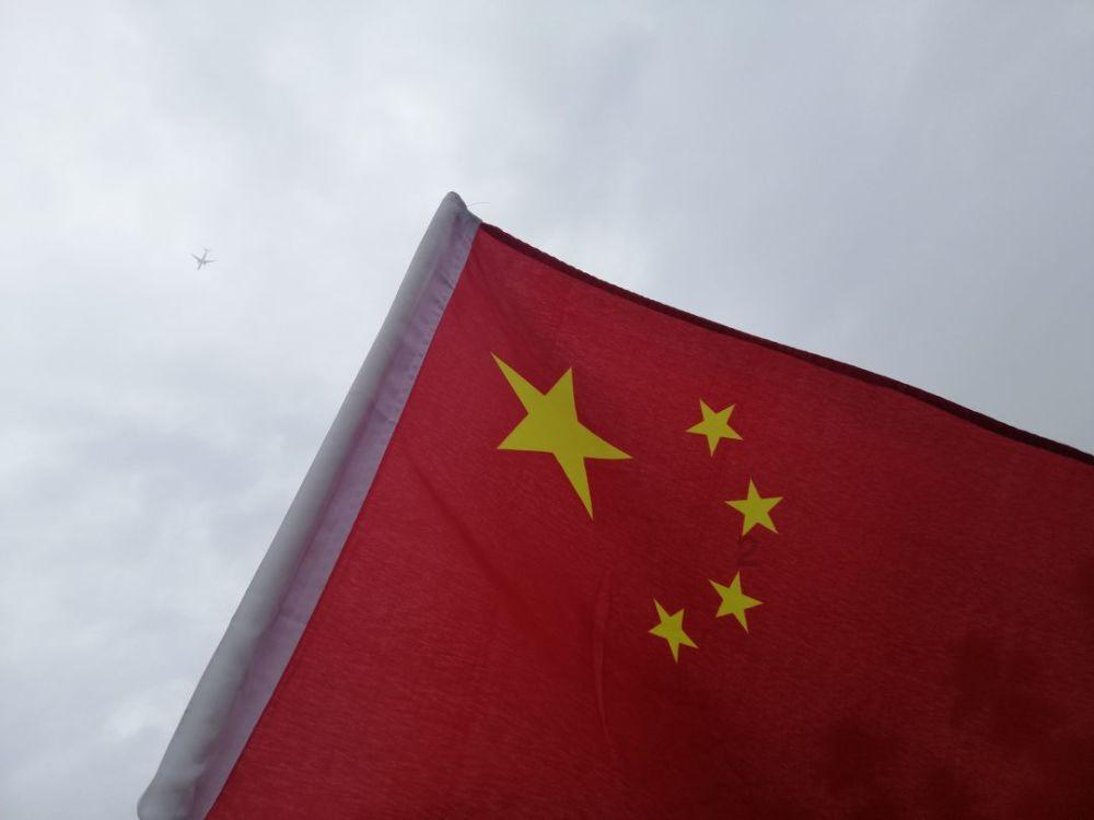 浪漫衣裙